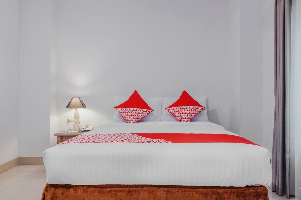 Capital O 534 Sriwijaya Hotel Джакарта Екстериор снимка