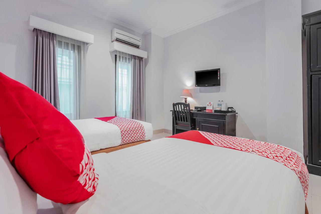 Capital O 534 Sriwijaya Hotel Джакарта Екстериор снимка
