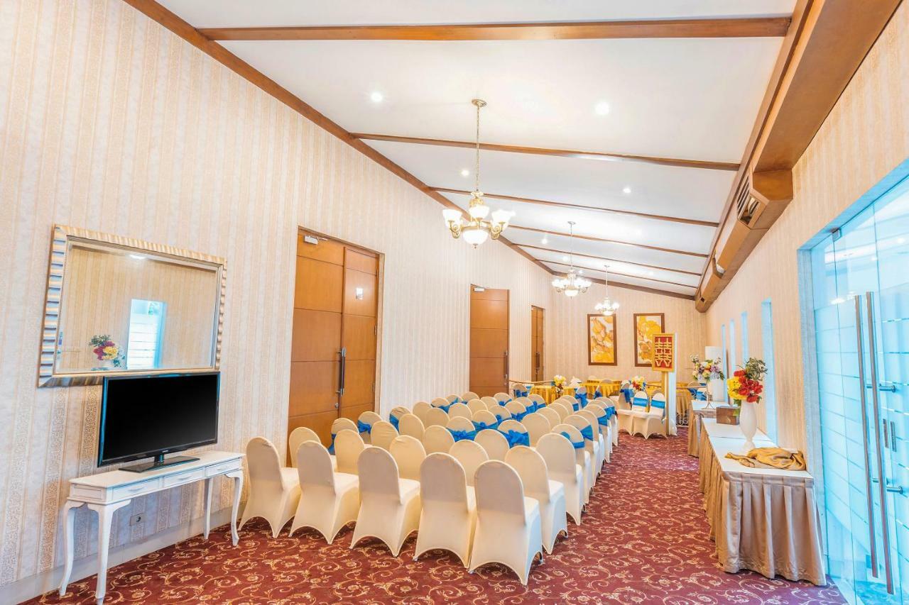Capital O 534 Sriwijaya Hotel Джакарта Екстериор снимка
